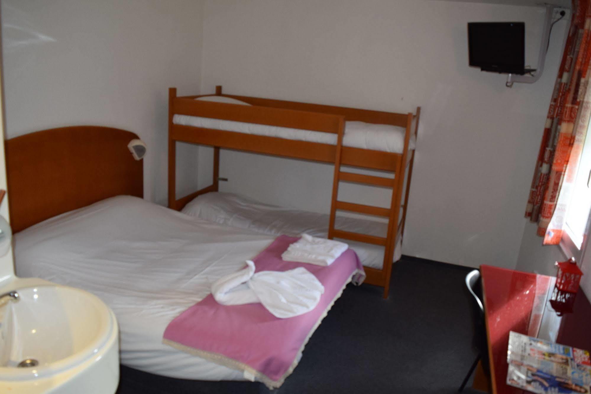 Quick Palace Saint Brieuc Tregueux Exterior foto